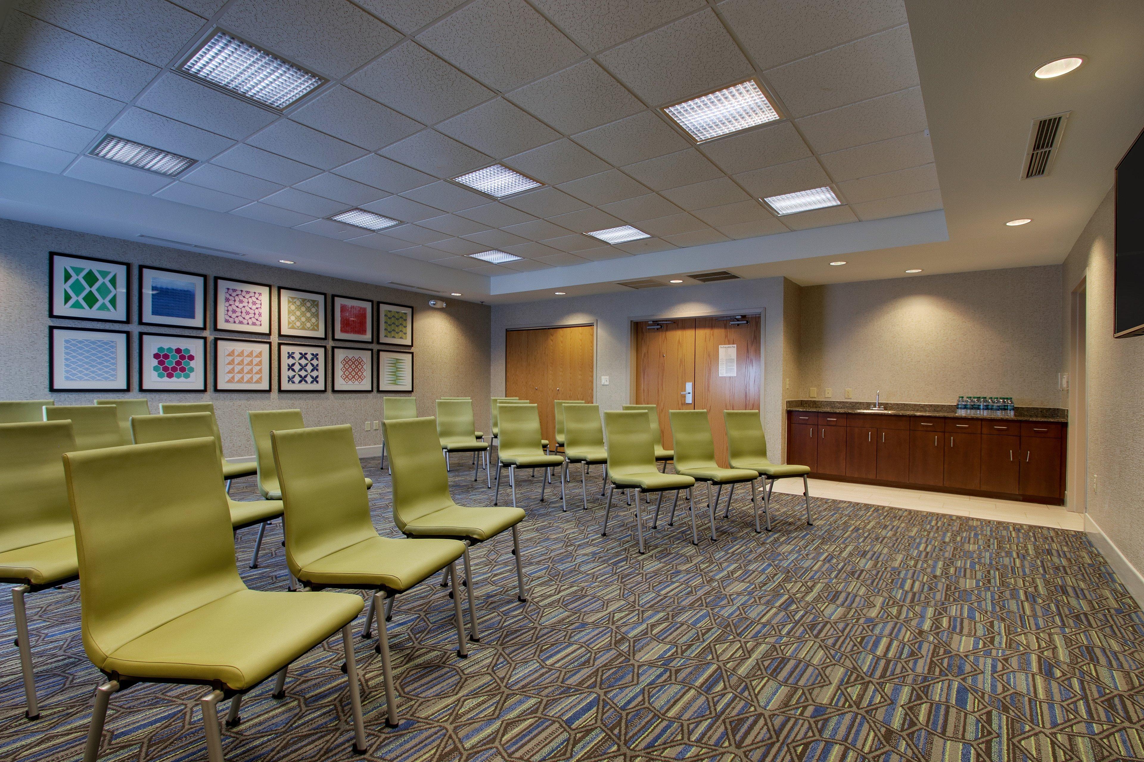 Holiday Inn Express Hotel & Suites Morris By Ihg Exterior photo