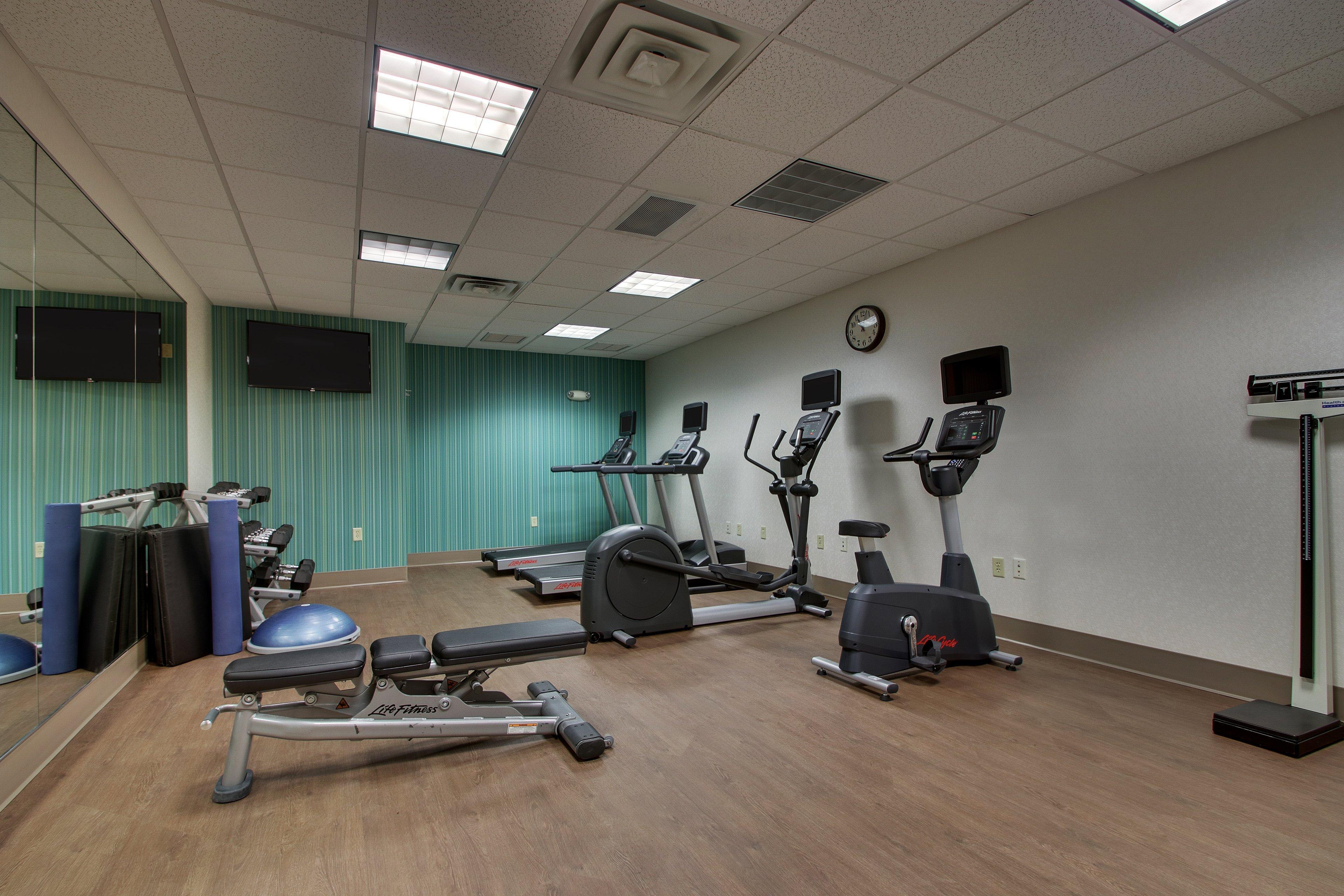 Holiday Inn Express Hotel & Suites Morris By Ihg Exterior photo