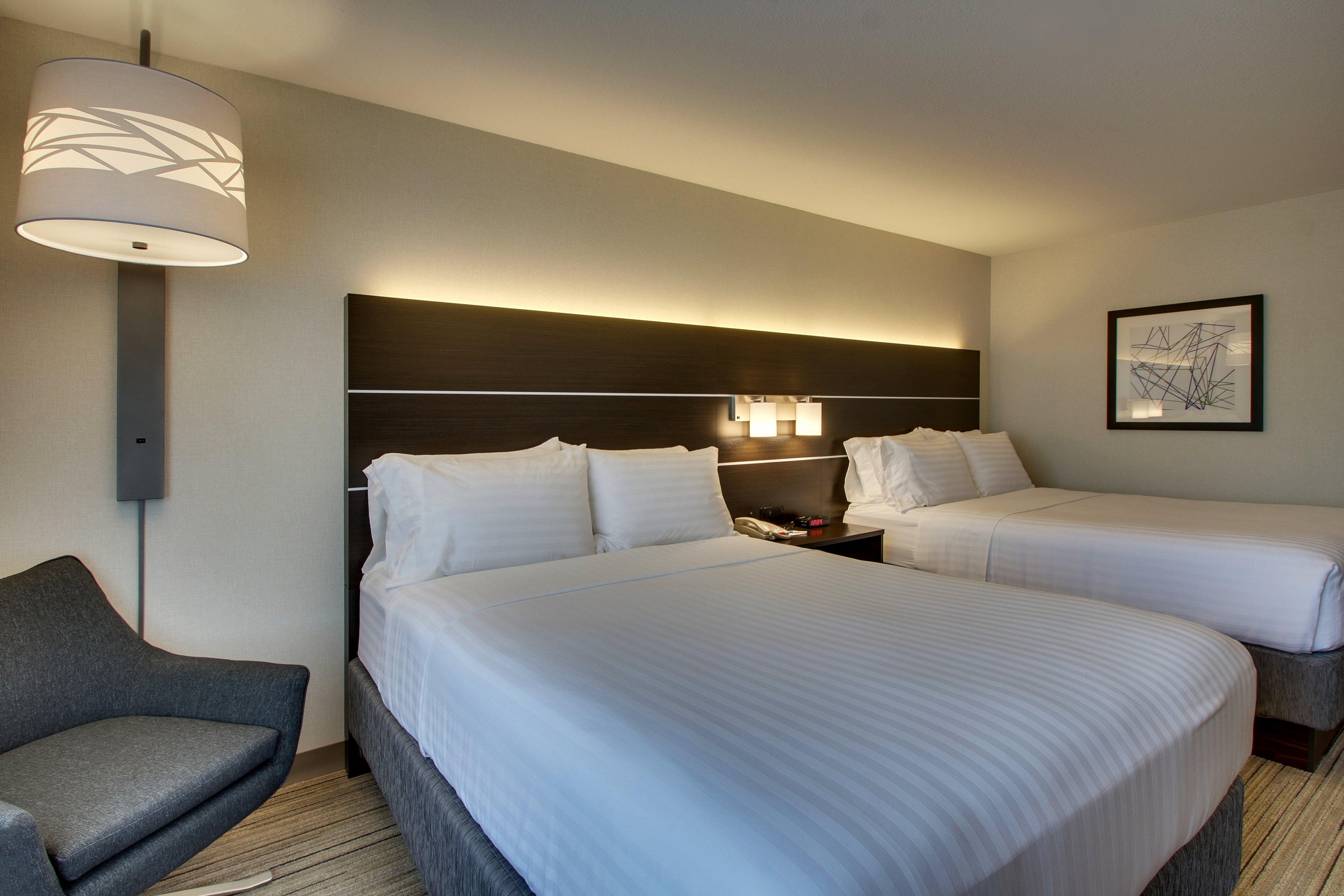 Holiday Inn Express Hotel & Suites Morris By Ihg Exterior photo